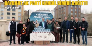 Bayburt Ak Parti Kandil Simidi Dağıttı