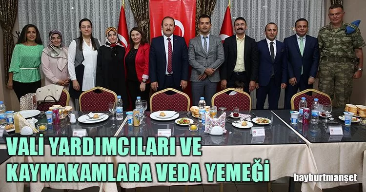 Vali Yardımcıları ve Kaymakamlara Veda Yemeği