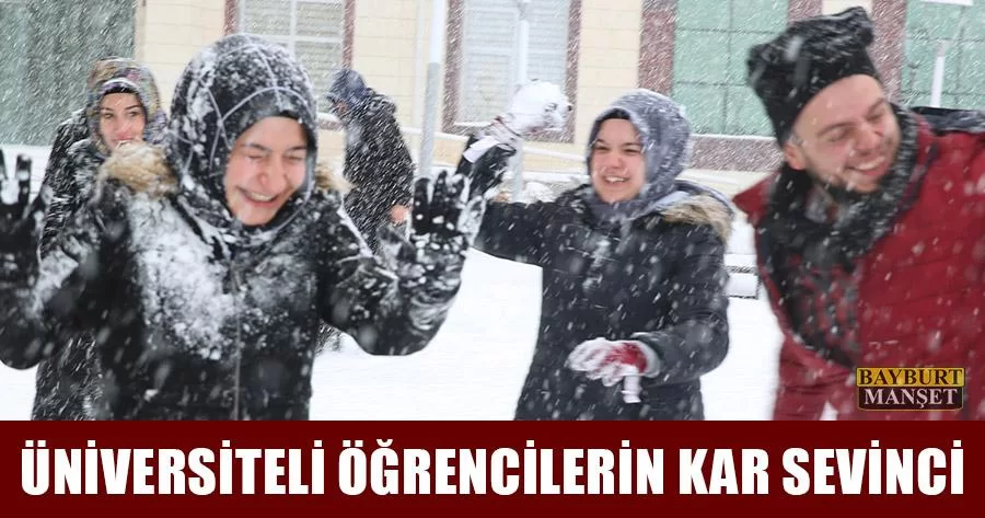 Üniversiteli Öğrencilerin Kar Sevinci