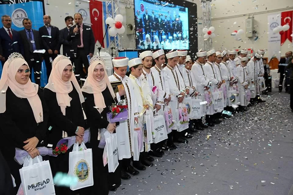 Bayburt’ta 43 Hafıza İcazetleri Yapılan Törenle Verildi