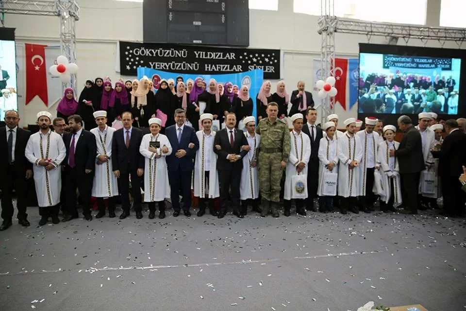 Bayburt’ta 43 Hafıza İcazetleri Yapılan Törenle Verildi