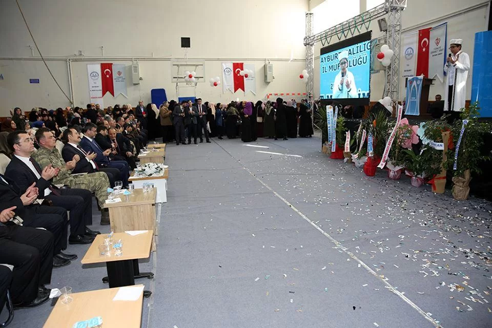Bayburt’ta 43 Hafıza İcazetleri Yapılan Törenle Verildi