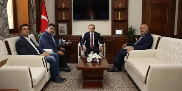 Bayburt Ak Parti Heyeti Vali Cüneyt Epcim'i Ziyaret Etti