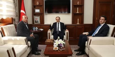 Emre Akçalı Vali Cüneyt Epcim'i Ziyaret Etti