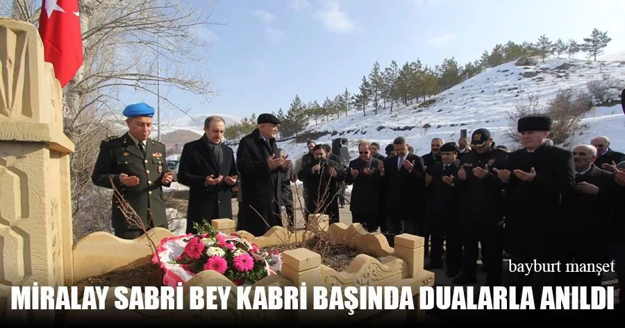 Miralay Sabri Bey Kabri Başında Anıldı