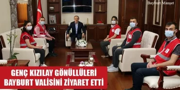 Genç Kızılay Gönüllüleri, Bayburt Valisini Ziyaret Etti