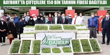 Bayburt'ta Çiftçilere 150 Bin Tarhun Fidesi Dağıtıldı