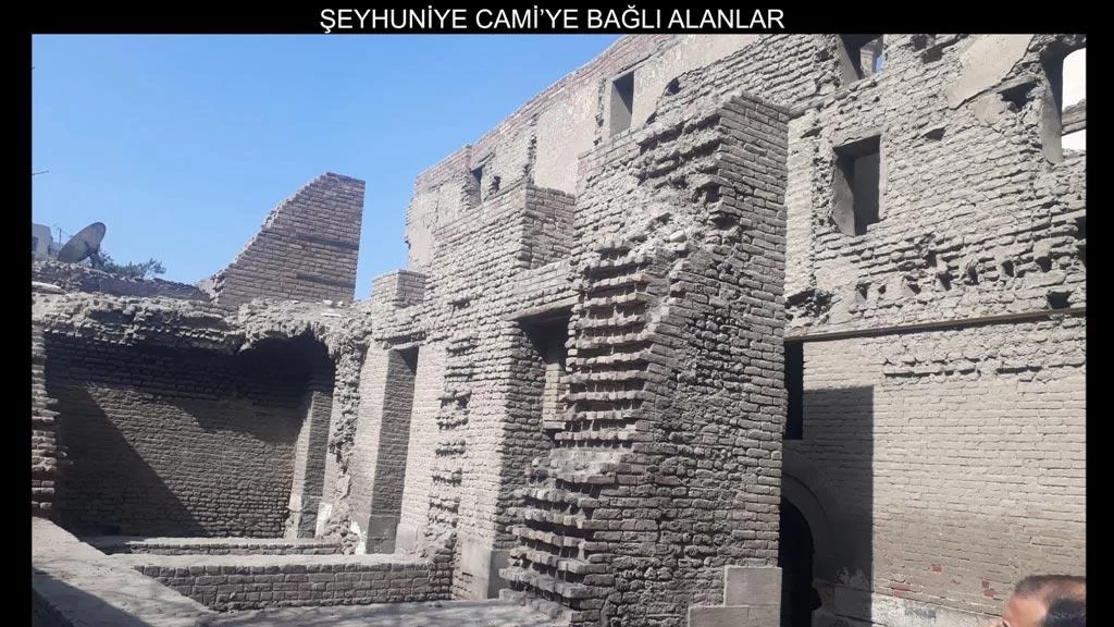 Ekmelüddin Baberti’nin Mısır’daki Mezar Fotoğraflarına Ulaşıldı
