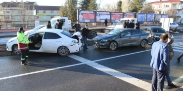 Elazığ’da zincirleme kaza: 18 araç karıştı