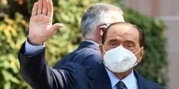 İtalya eski Başbakanı Berlusconi hastaneye kaldırıldı