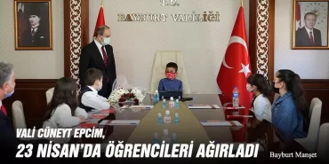 Vali Cüneyt Epcim, 23 Nisan’da Öğrencileri Ağırladı