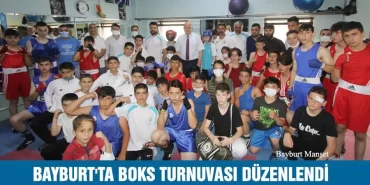 Bayburt'ta Boks Turnuvası Düzenlendi
