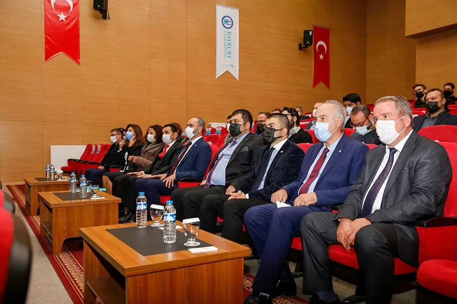 Bayburt Üniversitesi’nde ‘Bilinmeyen Yönleri İle Atatürk’ Konferansı