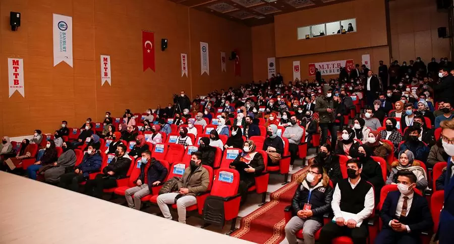 Kültür Akademisi’nin Son Konferansına 27. Dönem TBMM Başkanı İsmail Kahraman Katıldı