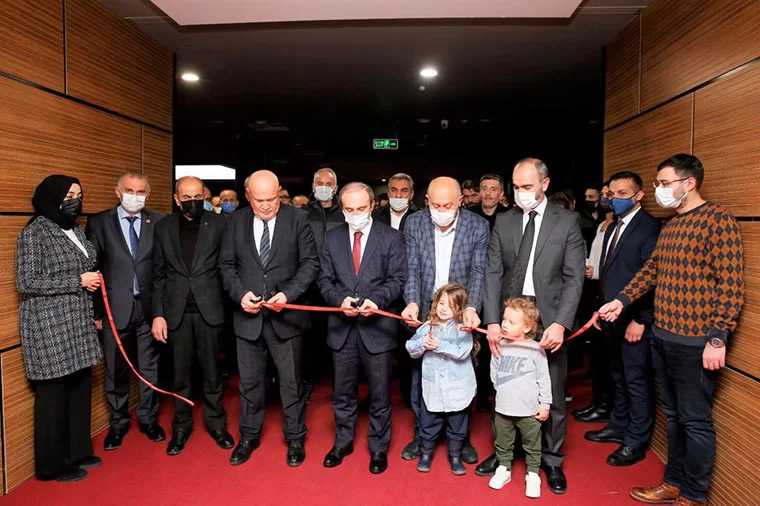 Bayburt Üniversitesi’nde Sinema Salonunun Açılışı Yapıldı