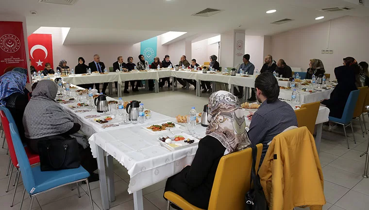 Bayburt’ta Otizm Farkındalık Günü Dolayısıyla Kahvaltı Düzenlendi