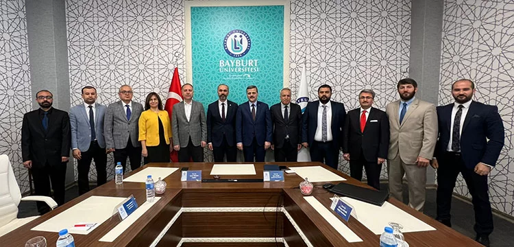 Gazi Üniversitesi Rektörü Musa Yıldız’dan Bayburt Üniversitesine Ziyaret