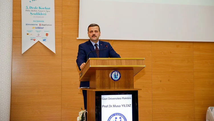 Rektör Musa Yıldız Dede Korkut Ve Hoca Ahmet Yesevi’yi Anlattı