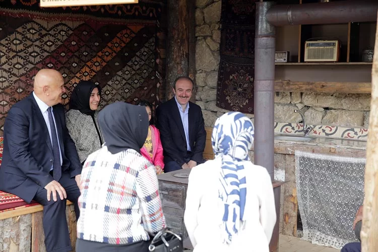 Silletto Ödülü Bayburt Etnografya Müzesinde Sergilenmeye Başladı