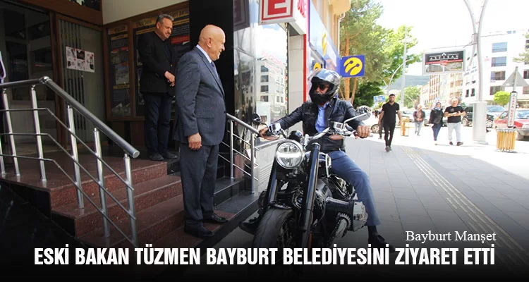 Eski Bakan Kürşat Tüzmen Bayburt Belediyesini Ziyaret Etti