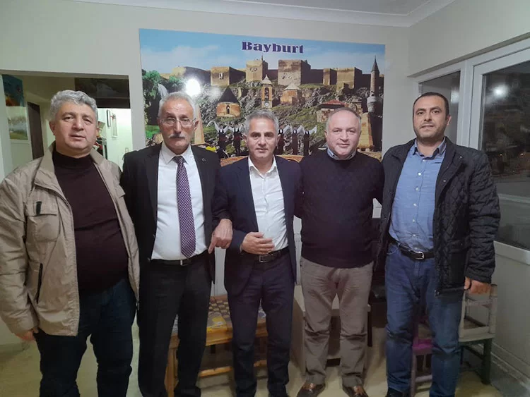 Trabzon Bayburtlular Derneği’nde Sıra Gecesi Düzenlendi