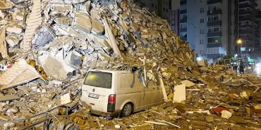 Bayburt Belediyesi Deprem Bölgesine Yardım Kampanyası Başlattı