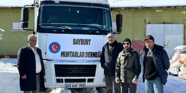 Bayburtlu Muhtarların Depremzedelere Yardımları Sürüyor