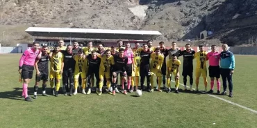 Dostluk Maçı Dostca Bitti, Gümüşhane 2, Bayburt 2