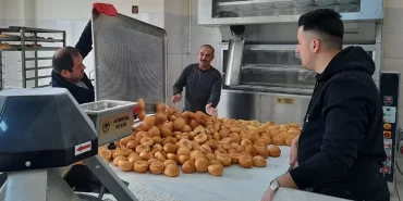 Bayburt’ta Taşımalı Eğitime Yönelik Ekmek Üretimi Devam Ediyor