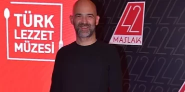 42 Maslak’ta ‘Ramazan Sohbetleri’nin konuğu Murat Evgin’di.