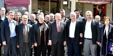 Ahievren Mahallesi’nde Çilek Fidesi Dağıtım Töreni Gerçekleştirildi