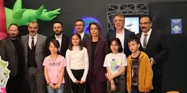 Başkan Savran, "Elif ve Arkadaşları: Kapadokya" Filminin Galasına Katıldı