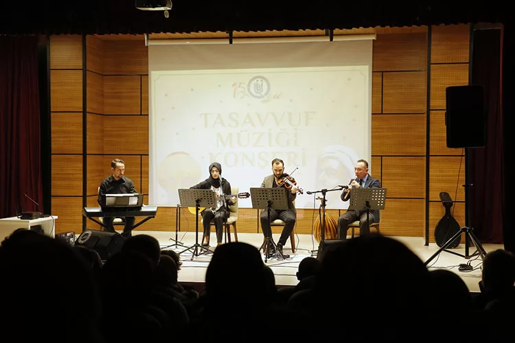 Bayburt Üniversitesinde Tasavvuf Musikisi Konseri