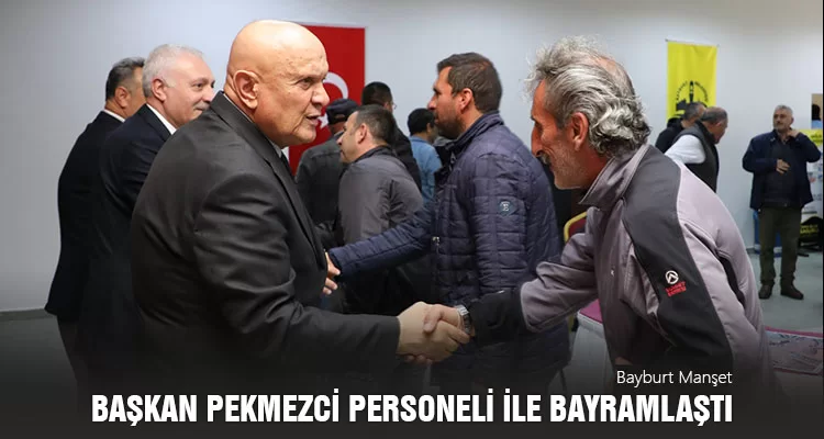 Belediye Başkanı Pekmezci Personeli İle Bayramlaştı