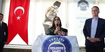 Selvi Kılıçdaroğlu ve Beylikdüzü Belediye Başkanı Mehmet Murat Çalık “Beslenme Saati” Projesi İçin Van'da