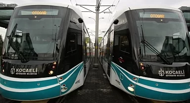 Yeni tramvay araçları için imzalar atıldı