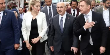 24. Uluslararası Bayındır Çiçek Festivali Yağmur Bereketi ile Kapılarını Açtı