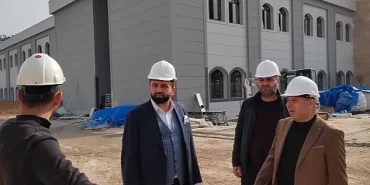 Avukat Hakan Kalfaoğlu, Yılın En Başarılı Siyasetçisi ödülüne layık görüldü