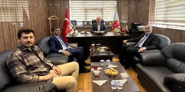 Bayburt Milletvekili Adayı Orhan Ateş, Bayburt Gazeteciler Cemiyeti'ni ziyaret etti
