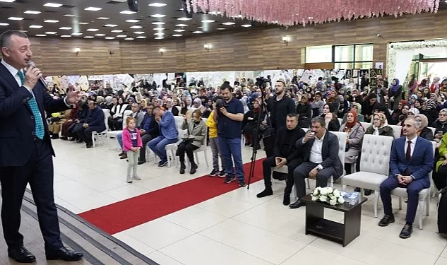 Çayırova sergisine TOGG ile gelerek sürpriz yaptı