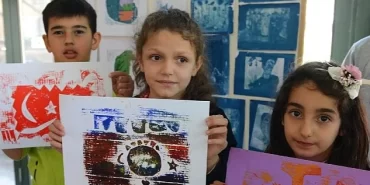 Depremzede çocuklar atölyelerde buluştu