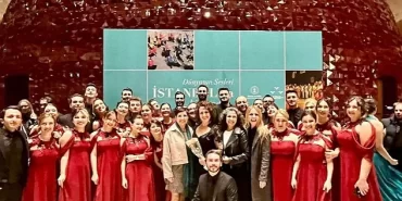 Nilüfer Çoksesli Korosu, dünyaca ünlü korolarla aynı sahnede
