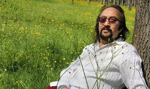 Sinan Akbaş müzik dünyasına merhaba dedi