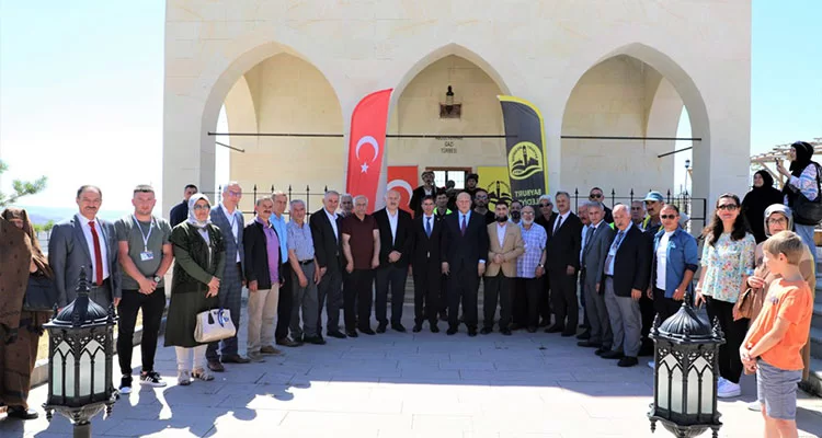 Abdulvehhap Gazi ve Bamsı Beyrek Unutulmadı