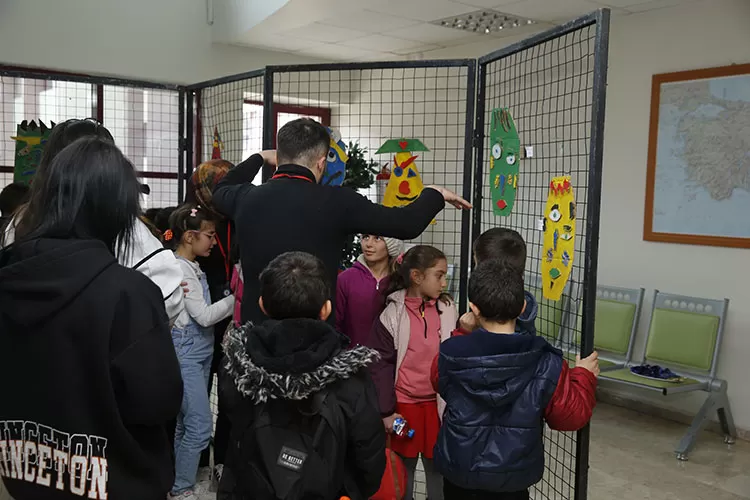 Bayburt Üniversitesi'nde Minik Picassolar Eser Üretti!