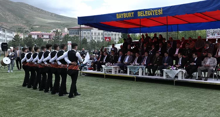 Bayburt'ta 19 Mayıs Coşkuyla Kutlandı!