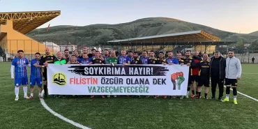 Bayburt Belediyesi Futbol Takımı'ndan Filistin'e Anlamlı Destek