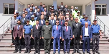 Bayburt Valisi'nden Fedakar Güvenlik Güçlerine Bayram Ziyaretleri