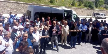 Hacı Adayları Bayburt'tan Dualarla Uğurlandı