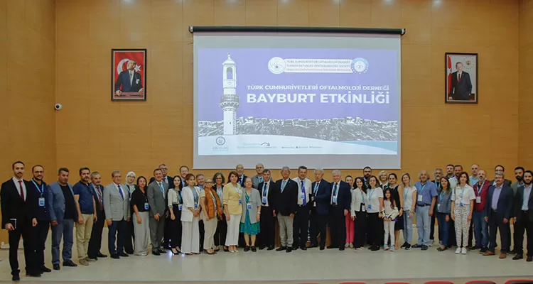 Bayburt'ta Göz Biliminin Geleceği Konuşuldu